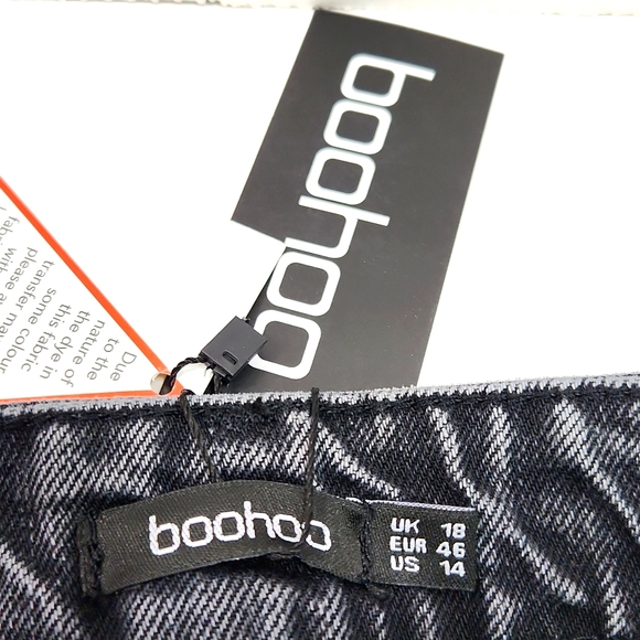 BOOHOO Plus Split Hem Straight Leg Washed Black Jeans - NEW (UK 18 / US 14) - Picture 12 of 16